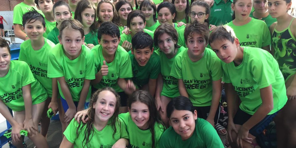 El CN San Vicente Brilla en casa