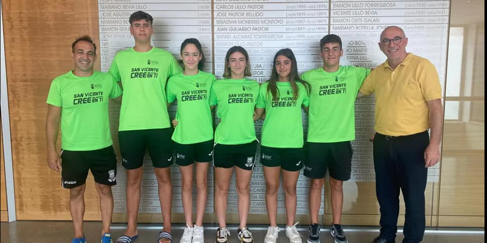 Visita con el Alcalde y nuestros nadadores del Nacional.