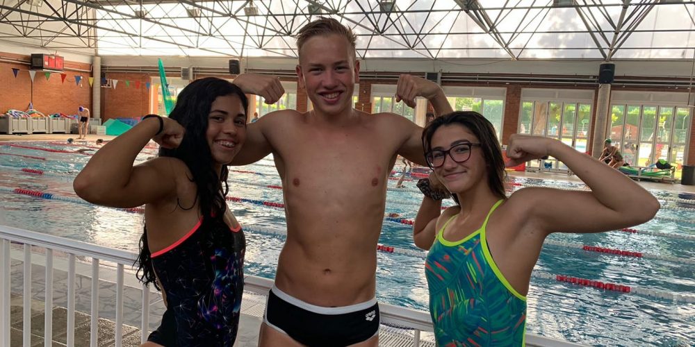 Éxito del equipo Infantil  del Club Natación San Vicente  en el Nacional  disputado en las piscina Bernat Picornell ( Barcelona).